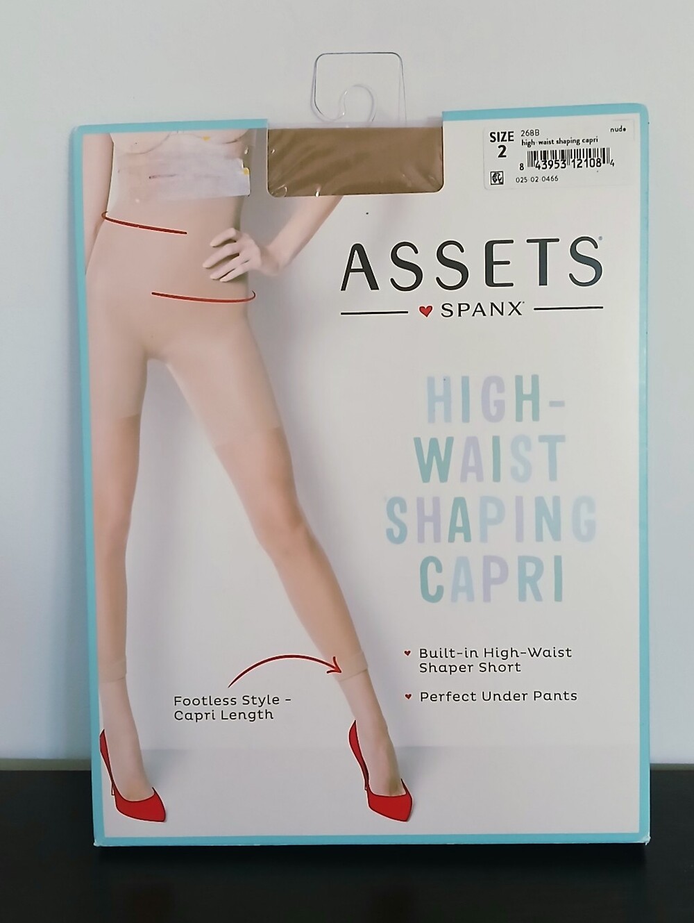 SPANX Assets High Waist Built-in Shaping Shorts Capri Length Footless Size 2 NEW